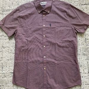 Men’s Barbour short-sleeve button-down shirt, Size M, navy/pink small check